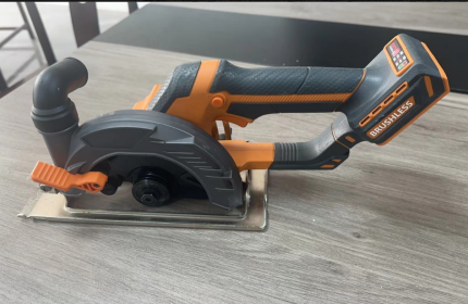 Single Handed Cutting Machine-15 Batteries, Two Pieces, Model SQ-006C15 (Option: SQ006C15)